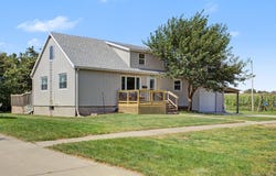 380 N 3rd Street, McCallsburg, IA 50154