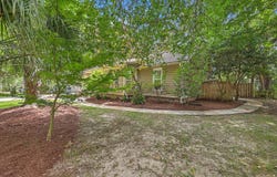 818 Law Lane, Mount Pleasant, SC 29464