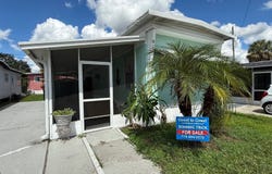 8215 Stoner RD, Riverview, FL 33569