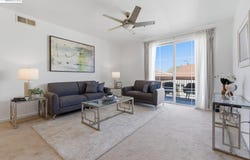 800 S Abel Street, Milpitas, CA 95035