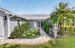 11 HOLLY, Boynton Beach, FL 33436