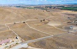3765 Gruenhagen, Paso Robles, CA 93446