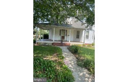 105 S 5TH Avenue, DENTON, MD 21629