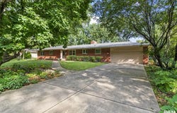 2141 CARDINAL Drive, Springfield, IL 62704