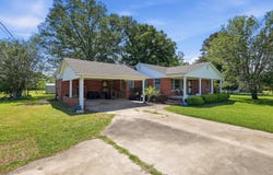 8136 Main, Tull, AR 72015
