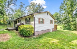 375 Bee Tree Road, Swannanoa, NC 28778