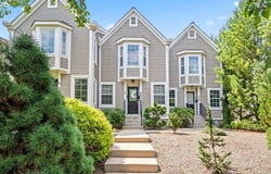 493 W 3rd Avenue, Columbus, OH 43201