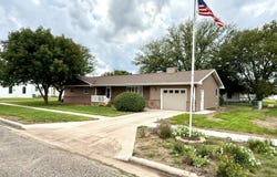 115 N Custer St, Jewell, KS 66949
