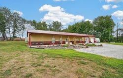 3547 E Honey Lane, Olney, IL 62450