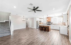 1910 Ebbing LOOP, Barling, AR 72923