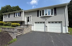 38 Juniper Lane, Holden, MA 01520