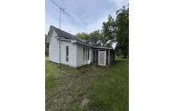 151 N Front Street, Artesia, MS 39701