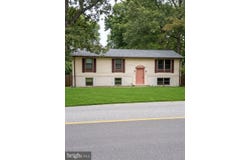 2003 WOODFORD Road, VIENNA, VA 22182