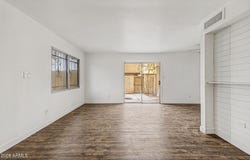 4634 E SOUTHGATE Avenue, Phoenix, AZ 85040