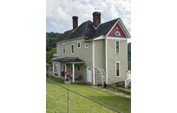 24 Hillcrest Avenue, Cameron, WV 26033