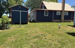 111 Galyan Street, Stockton, MO 65785