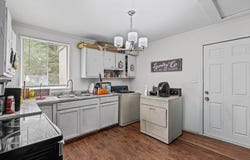 458 Yevonne Curv, Mobile, AL 36609