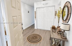 11913 Donlin Dr, Wellington, FL 33414