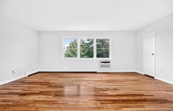 8 Bon Aire Circle, Suffern, NY 10901