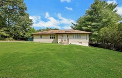 419 Ratzer Rd, Wayne Twp., NJ 07470-5403
