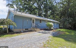 85 CEDAR Lane, ELMER, NJ 08318