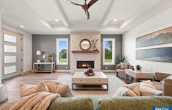 9118 Hillcrest Trail, Lincoln, NE 68520