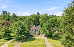 4812 Oak Knoll Drive, Boardman, OH 44512