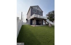 9031 HINTON Avenue, SPARROWS POINT, MD 21219