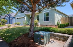 2663 BAINES Blvd, Hubbard, OR 97032