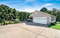 175 Southview Drive, Troy, MO 63379