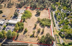 14161 Holiday Road, Redding, CA 96003