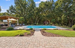 2929 Wallace Lake Rd, Pace, FL 32571