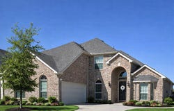 113 Bluewood Drive, Red Oak, TX 75154