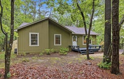 323 PALMER RD, BASYE, VA 22810