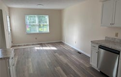 459 Hampton Drive, Elyria, OH 44035