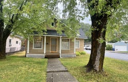 402 W Mullan Ave, Kellogg, ID 83837