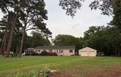 38157 BELLS NECK RD, PAINTER, VA 23420