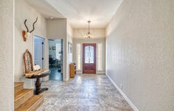 106 Sutton Pl., Uvalde, TX 78801
