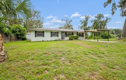 206 NE Sixth St, Trenton, FL 32693