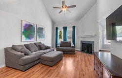 112 Dogwood Dr, Georgetown, TX 78626