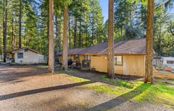 1492 Crooks Creek Road, Selma, OR 97538