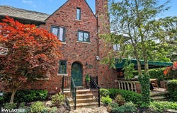 286 Rivard Boulevard, Grosse Pointe, MI 48230