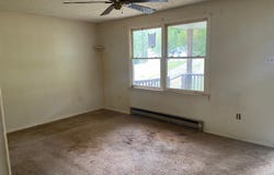 121 MOUNTAIN VIEW TER, HOT SPRINGS, VA 24445