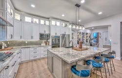 28638 N 68TH Drive, Peoria, AZ 85383