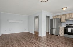 85 Carriage Path S, Milford, CT 06460