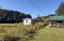 500 Mon Dye Rd, Phil Campbell, AL 35581