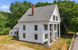 39 Main Street, Standish, ME 04085