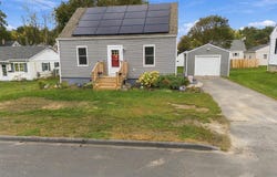45 Newland Avenue, Augusta, ME 04330