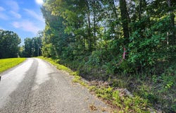 4 Selph Rd, STEWART, TN 37175