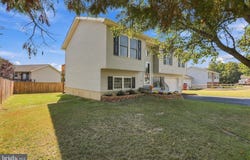 153 IDYLLWOOD Drive, INWOOD, WV 25428